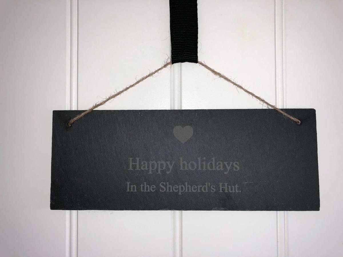 The Shepherds Hut Villa Lonmore Exteriör bild
